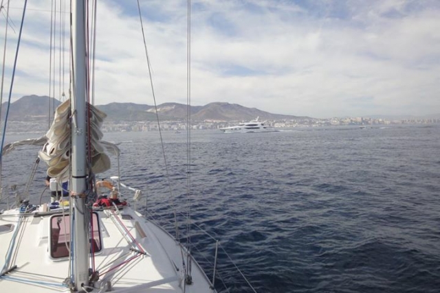 Ven a pasear con nosotros